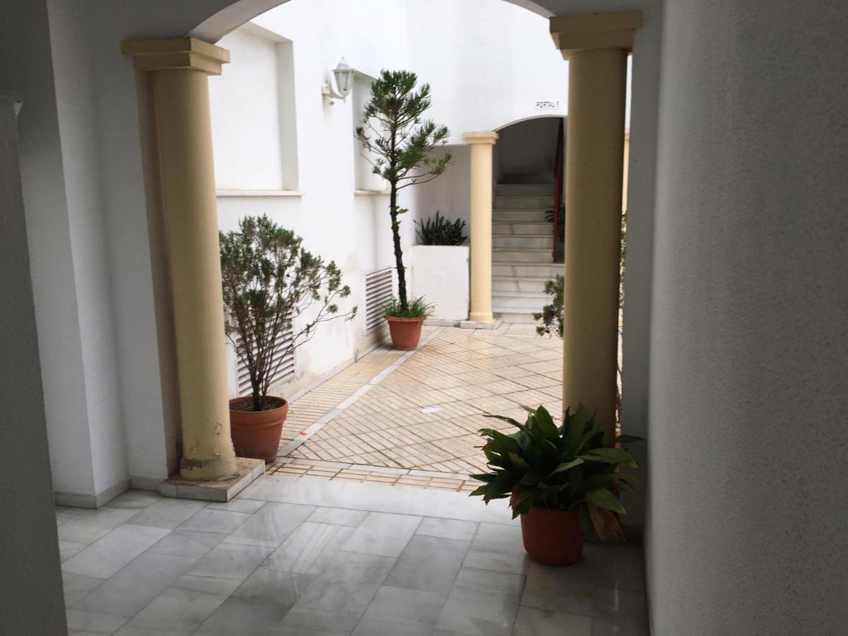 Apartamento La Estacion Jerez de la Frontera Esterno foto